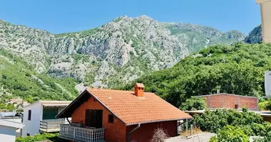 Вилла 7 комнат  с мебелью, с видом на море, с террасой в Сутоморе, Черногория