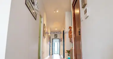 3 bedroom apartment in Malta