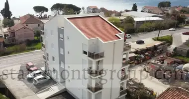 Apartamento 2 habitaciones en Bijela, Montenegro