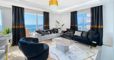 3 room apartment with parking, with furniture, with elevator in Mahmutlar, Turkey