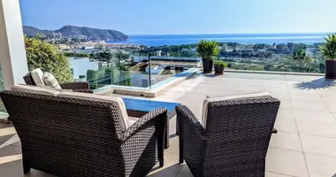 Villa 5 chambres avec parkovka parking, avec Meublesd, avec Climatiseur dans Benissa, Espagne