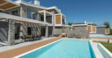 Villa 4 bedrooms in Agia Paraskevi, Greece