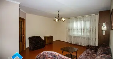 Apartamento 3 habitaciones en Gómel, Bielorrusia