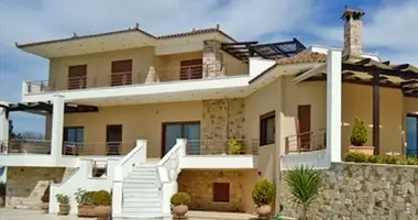 Villa 6 bedrooms with Sea view, with Swimming pool, with Mountain view in Magoula, Greece