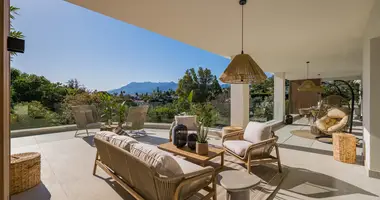 Villa 6 bedrooms in Marbella, Spain