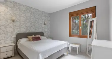 Wohnung 4 Schlafzimmer in Torrevieja, Spanien