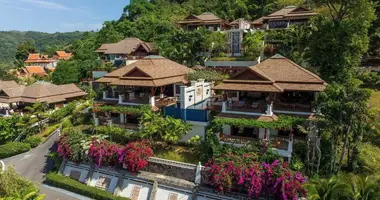 Villa 4 chambres avec Fenêtres double vitrage, avec Meublesd, avec Climatiseur dans Pa Tong, Thaïlande