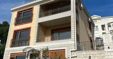 Haus 5 Schlafzimmer in Zelenika, Montenegro