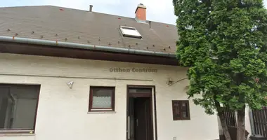4 room house in Budaoers, Hungary