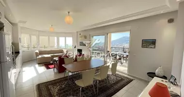 3 room apartment with parking, with sea view, with swimming pool in Alanya, Turkey