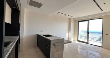 Квартира 2 комнаты в Тосмур, Турция