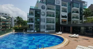 Dúplex 3 habitaciones con aparcamiento, con ascensor, con la piscina en Karakocali, Turquía