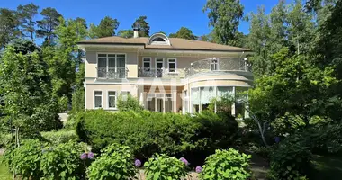 Haus 7 Zimmer in Rigaer Strand, Lettland