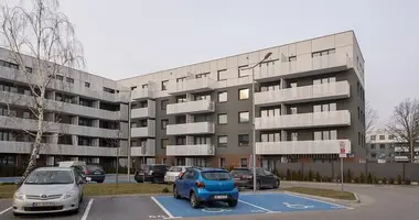 Квартира 4 комнаты в Варшава, Польша
