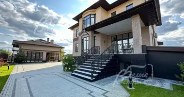 House 10 rooms in poselenie Pervomayskoe, Russia