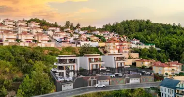 Villa 5 zimmer mit Meerblick, mit Schwimmbad, mit Garage in Kargicak, Türkei