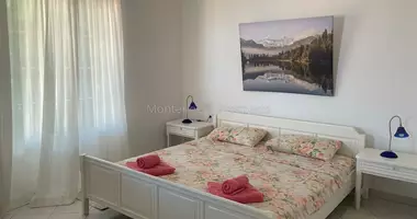 Квартира 3 спальни в Черногория