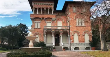 Villa 6 bedrooms in Vittorio Veneto, Italy