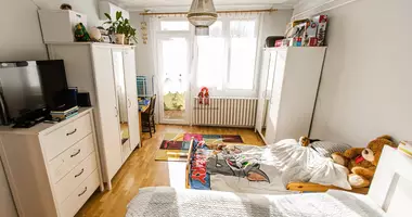 Квартира 3 комнаты в Ясберень, Венгрия