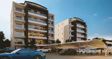 Duplex 5 rooms with parking, with elevator, with swimming pool in Yesilkoey, Turkey