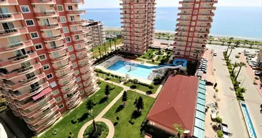 2 room apartment with furniture, with air conditioning, with garden in Mahmutlar, Turkey