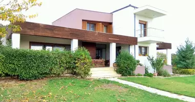 Villa 6 bedrooms with Swimming pool in Kardia, Greece