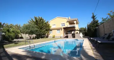 5 bedroom house in Orihuela, Spain