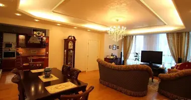 Квартира 4 комнаты в Рига, Латвия