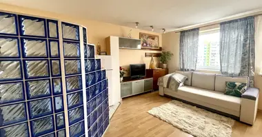 Wohnung 1 Zimmer in Warschau, Polen