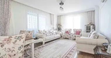 Wohnung 4 Zimmer in Alanya, Türkei