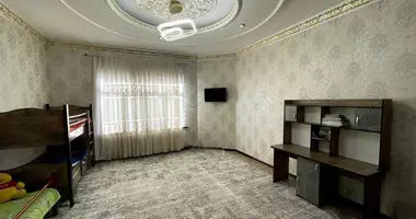 Дом 11 комнат с мебелью в Ташкент, Узбекистан