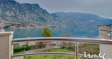 Hotel 595 m² en Kotor, Montenegro