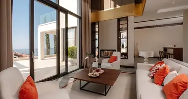 4 bedroom apartment in Rijeka-Rezevici, Montenegro