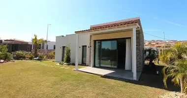 Villa 3 bedrooms with Balcony, with Air conditioner, with parking in Yenikoey, Turkey