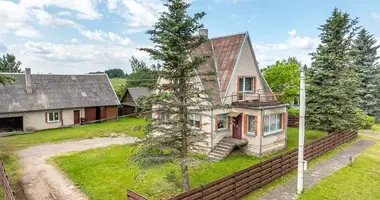 Дом в Vaikutenai, Литва