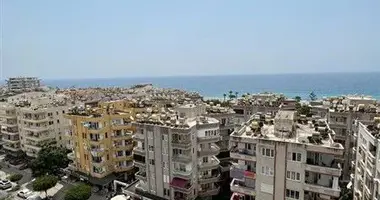 2 bedroom apartment in Mahmutlar, Turkey