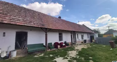 Casa 4 habitaciones en Bakonypeterd, Hungría
