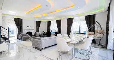 Villa 4 chambres dans Kargicak, Turquie