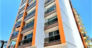 Apartamento 4 habitaciones en Erdemli, Turquía