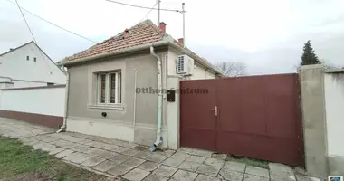2 room house in Devecser, Hungary