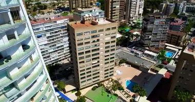 2 bedroom apartment in Benidorm, Spain