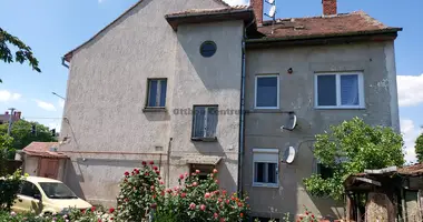 8 room house in Szombathelyi jaras, Hungary