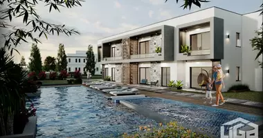 Villa 4 habitaciones con aparcamiento, con la piscina, con jardín en Agirda, Chipre del Norte