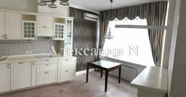 4 room apartment in Odessa, Ukraine