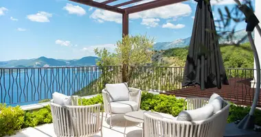 1 bedroom apartment in Sveti Stefan, Montenegro