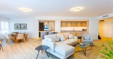 4 bedroom apartment in San Pedro Alcantara, Spain