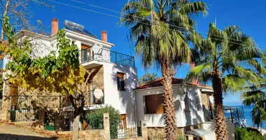 Townhouse 4 rooms in Skala Potamias, Greece