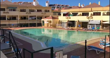 2 bedroom apartment in Adeje, Spain