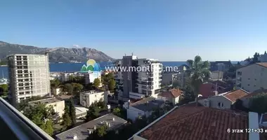Penthouse 3 bedrooms with Elevator, new building, with Air conditioner in Budva, Montenegro