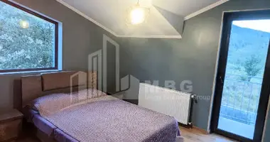 Villa 4 chambres avec Disponible, avec Disponible dans Géorgie